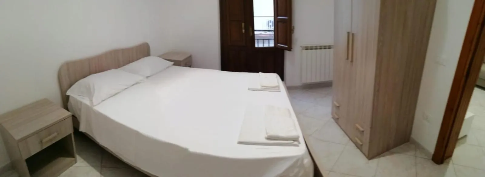 Eden Apartment Trapani Italia
